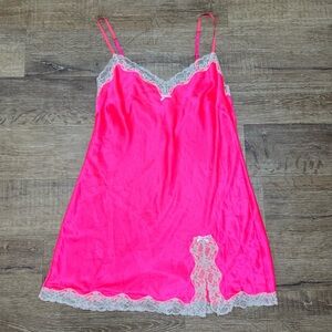 VICTORIA’S SECRET Vintage Y2K Hit Pink Lacey Slip Dress Mini Dress Size Large